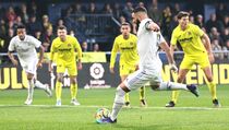 Tumbang di Villarreal, Real Madrid Gagal Geser Barcelona