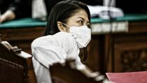 Harusnya Tuntutan terhadap Putri Chandrawathi Lebih dari 8 Tahun