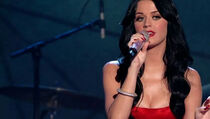 Katy Perry Diminta Berbohong Tentang Lagu 