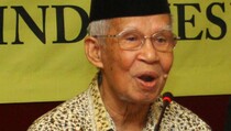 Pendekar Hukum Bismar Siregar Wafat
