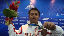 Lifter Jadi Setiadi Raih Perunggu Kejuaraan Asia