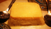 Kreasi Puding Karamel Labu Kuning