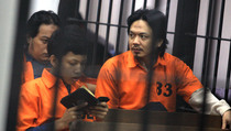 Hakim Belum Siap, Vonis 3 Terdakwa Bom Buku Ditunda