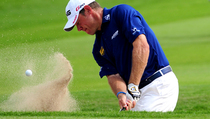 Hujan Tunda Putaran Kedua Indonesian Masters