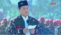 Erick Thohir Jelaskan ke Jokowi Simbol Baju Banser yang Dipakainya Saat Puncak 1 Abad NU