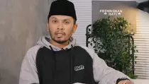 Hanan Attaki Hijrah, Dibaiat Kiai Marzuki Masuk NU