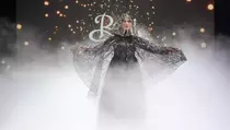 Sambut 34 Tahun, Ranti Gelar Fashion Show Bertajuk Golden Sahara