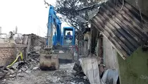 Alat Berat Mulai Diterjunkan Cari Korban Kebakaran Depo Pertamina Plumpang pada Minggu Pagi