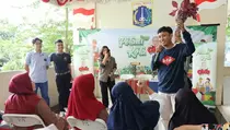 Dorong Ketahanan Pangan, Relawan Ganjar Bangun Instalasi Hidroponik di Rusunawa Jatinegara