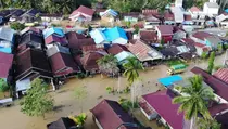 Banjir di Paser Berangsur Surut, Pengungsi Mulai Pulang
