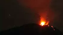 Gunung Ile Lewotolok Erupsi Setinggi 400 Meter