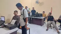 Diduga Tak Sabar Antre di ATM, Polisi Pukul Polisi di Medan