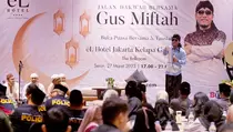 Jalan Dakwah, Gus Miftah Bicara Berkah Sedekah dan Fenomena Flexing