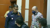 Teddy Minahasa Minta Waktu 2 Minggu Berikan Pembelaaan