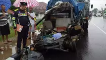 Kecelakaan Beruntun di Jombang Libatkan Bus Harapan Jaya dan Sugeng Rahayu