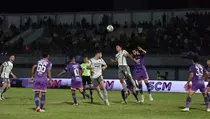 Persita vs Persib Bandung: Maung Bandung Babak Belur di Indomilk Arena
