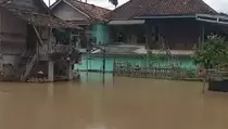 Diguyur Hujan 12 Jam, Sungai Komering Meluap dan Rendam Ratusan Rumah