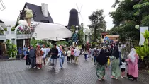 Kawasan Wisata Lembang Masih Dipadati Wisatawan