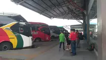 Penumpang Arus Balik di Terminal Terpadu Pulogebang Alami Penurunan