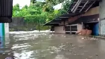 Banjir Terjang Kota Praya Lombok Tengah, Puluhan Rumah Terendam