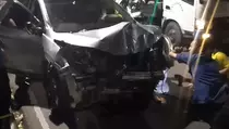 Honda CRV Tabrak Gerobak Pedagang di Pademangan Jakarta Utara