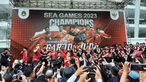 Tiba di GBK, Timnas U-22 Disambut Meriah Ratusan Suporter