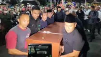Sejumlah Tokoh Melayat di Rumah Duka Sarwono Kusumaatmadja