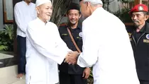 Safari Politik di Banten, Ganjar Pranowo Sowan ke Kediaman Sejumlah Tokoh Agama Banten