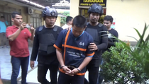 Dalih Minta Dipijat, Kepala Sekolah Madrasah di Labuhan Batu Cabuli 9 Muridnya