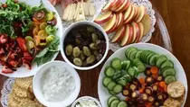 10 Makanan Sehat yang Baik Dikonsumsi Saat Musim Kemarau