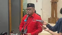 Soal Surat Terbuka Denny Indrayana ke Megawati, Hasto: Tidak Relevan