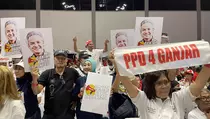 Ribuan Relawan Jokowi Deklarasi Dukung Ganjar Pranowo Jadi Presiden 2024