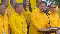 Airlangga: Kemungkinan Poros Baru Selalu Ada