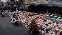 Sampah Mengular di Jalan Ahmad Dahlan, Pemkot Tangerang Berdalih Armada Macet