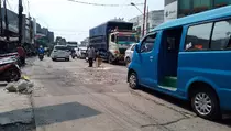 20 Tahun Rusak Parah, Jalan Industri Narogong Bogor Dijuluki 