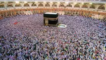 Pemerintah Akan Turunkan Biaya Naik Haji Rp 2 Juta Per Jemaah