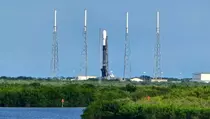 SpaceX Sudah Luncurkan 60 Roket di 2023, Termasuk Satria 1