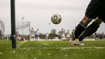 Simak! Ini 5 Perbedaan Bola Futsal dan Bola Sepak
