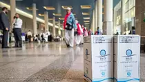 Jemaah Haji Terima 5 Liter Zamzam Tambahan di Kantor Kemenag