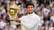 Patahkan Dominasi Djokovic, Carlos Alcaraz Juara Wimbledon 2023