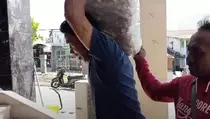 Warga Ternate Tukarkan Koin Sekarung ke Kantor BI, Hasilnya Segini