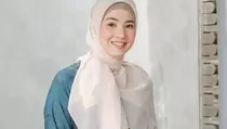 Kenakan Gelang Palestina, Natasha Rizki Buka Donasi
