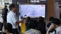 Tetap Tertutup Soal Prajurit AS yang Membelot, Korea Utara Malah Jajal Rudal ke Laut