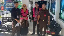 Diduga Korupsi Rp 8,2 Miliar, Mantan Kadisdik Jatim Ditahan Kejaksaan