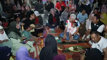 Menginap di Rumah Warga, Ganjar Cek Langsung Program Tuku Lemah Oleh Omah