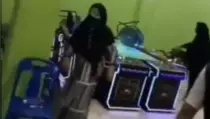 Puluhan Wanita Obrak-abrik Arena Judi Ketangkasan di Deli Serdang, Kapolres Mengaku Malu