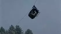 6 Anak Terjebak di Kereta Gantung di Lembah Pakistan, 1 Talinya Putus