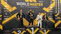Raja MMA One Championship, Demetrious Johnson Raih Emas di Kejuaraan Dunia BJJ