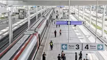 Pemerintah Talangi Pembiayaan Kereta Cepat Jakarta Bandung yang Membengkak