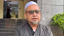 Pemilik Kontrakan Bertemu Sutradara Film Porno di Pengajian